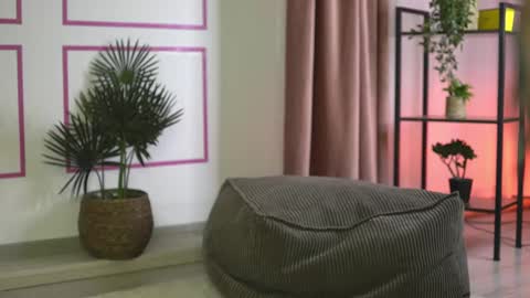 alexxiskye online show from March 28, 6:02 am