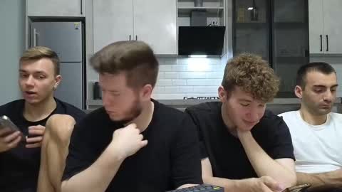 AlexDimaIgor online show from February 20, 8:20 pm