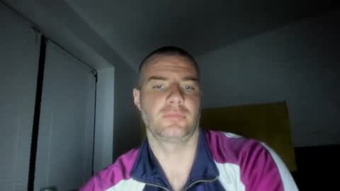 alfiesolomons87 online show from April 4, 8:17 pm