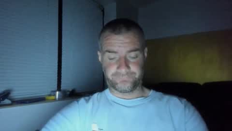 alfiesolomons87 online show from May 25, 7:42 pm