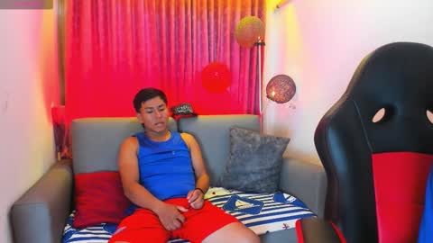 alfon_seb online show from November 29, 6:55 pm