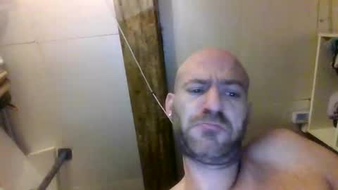 Edgarrrdd1021 online show from April 10, 12:38 am