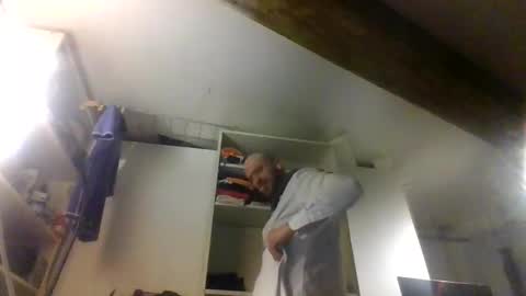 Edgarrrdd1021 online show from April 15, 7:10 pm