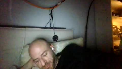 Snapshot of alfred152 chatting on June 5, 5:25 am alfred152 online show from June 5, 5:25 am