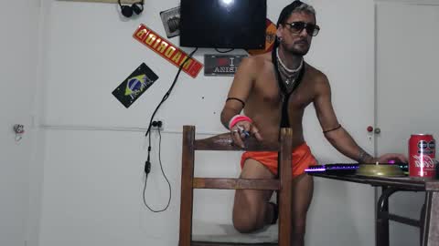 alfredopantuso online show from March 31, 5:19 am