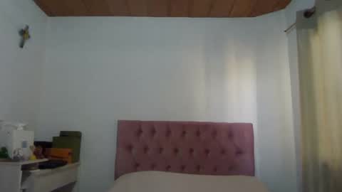 Snapshot of alia_lombardi chatting on February 4, 12:44 pm Alia Anjali online show from February 4, 12:44 pm