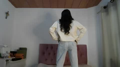 Snapshot of alia_lombardi chatting on February 11, 3:40 pm Alia Anjali online show from February 11, 3:40 pm