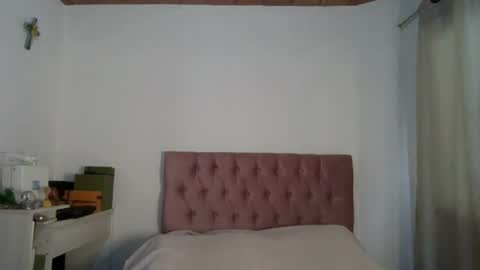 Snapshot of alia_lombardi chatting on February 18, 12:39 pm Alia Anjali online show from February 18, 12:39 pm