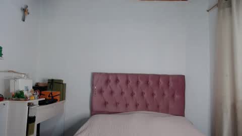 Snapshot of alia_lombardi chatting on October 6, 12:35 pm Alia Anjali online show from October 6, 12:35 pm