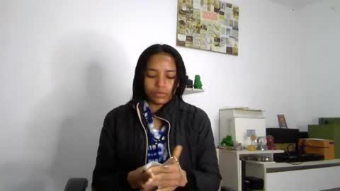 Snapshot of alia_lombardi chatting on June 6, 12:32 pm Alia Anjali online show from June 6, 12:32 pm