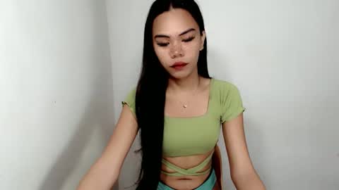 Snapshot of aliahadams chatting on October 23, 10:41 pm ALIAH online show from October 23, 10:41 pm