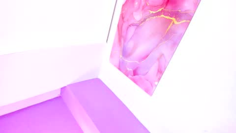 Snapshot of alicastillo chatting on January 9, 8:43 pm alicastillo online show from January 9, 8:43 pm