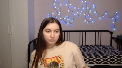 Alice online show from December 15, 10:15 pm