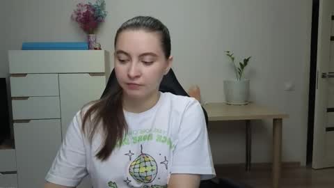 Alice online show from January 18, 6:12 pm