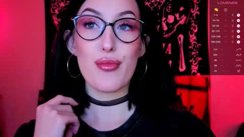 Miss Alice online show from October 19, 12:33 am