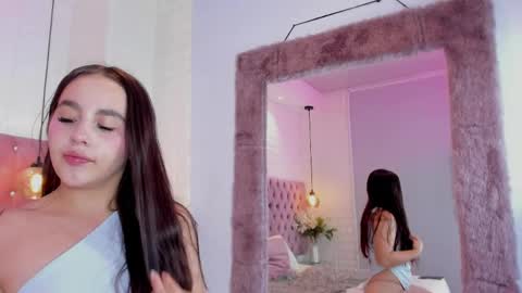 Alice  online show from April 13, 3:17 pm