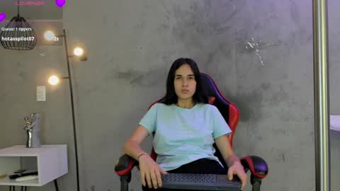 Alice Susan online show from April 8, 7:36 pm