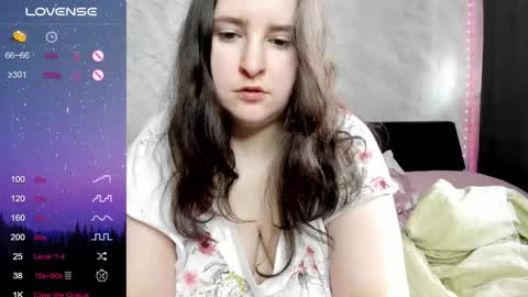 Alice online show from October 3, 10:45 am