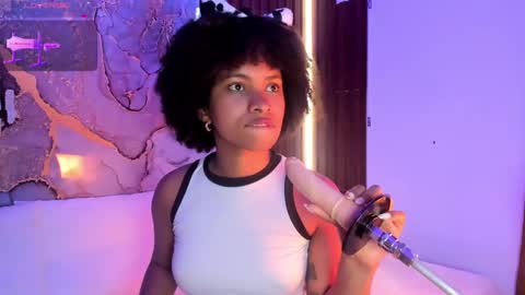 Mey online show from October 4, 8:51 pm