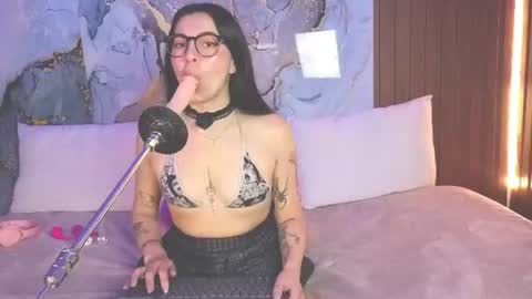 Mey online show from June 23, 2:37 pm