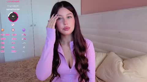 Snapshot of alice_grand chatting on June 30, 1:23 pm Alice online show from June 30, 1:23 pm