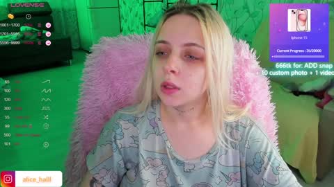 alice_halle online show from December 3, 5:23 pm