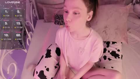 Alice online show from March 13, 2:51 am