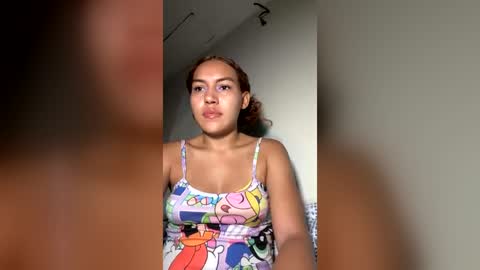 alice_lily1 online show from July 9, 6:39 am
