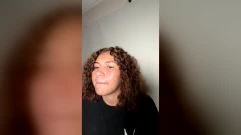 alice_lily1 online show from July 10, 8:18 am