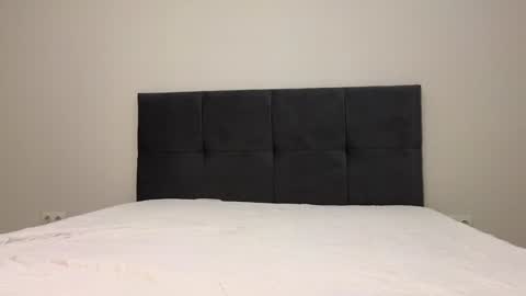 Snapshot of alice_rays_ chatting on January 21, 2:43 am Alice online show from January 21, 2:43 am