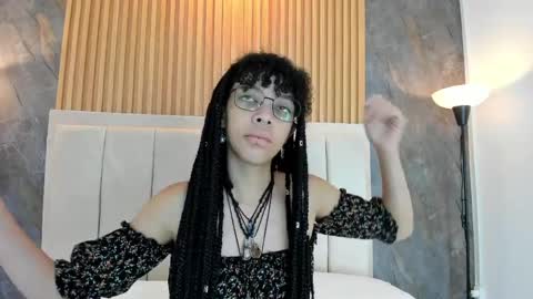 alice_rossi4 online show from May 12, 11:29 am