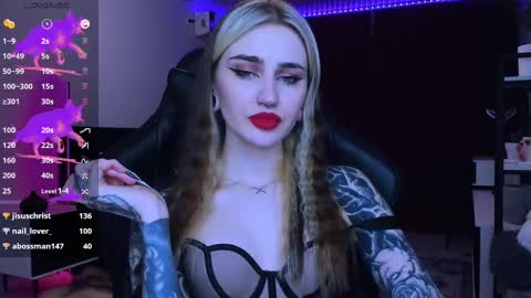 Alice online show from February 23, 9:05 pm