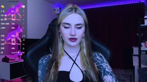 Alice online show from February 24, 8:47 pm