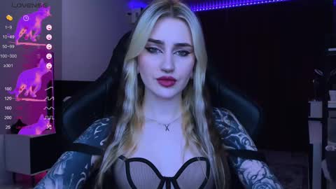 Alice online show from February 26, 5:39 pm