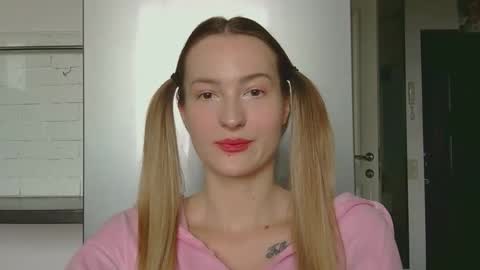 Alice online show from September 24, 8:50 am