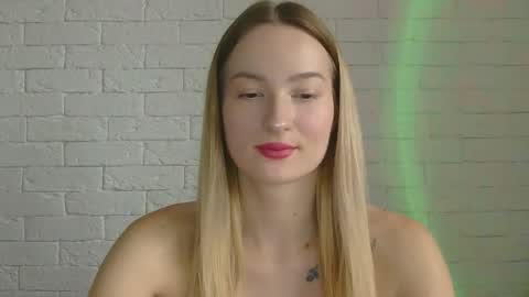 Alice online show from October 21, 1:12 pm