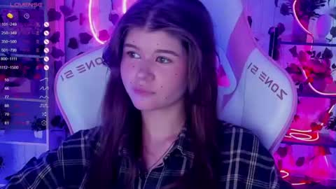 Alice online show from June 14, 2:24 am