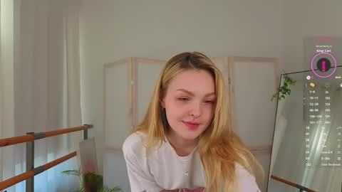 Alice  online show from May 23, 4:00 pm