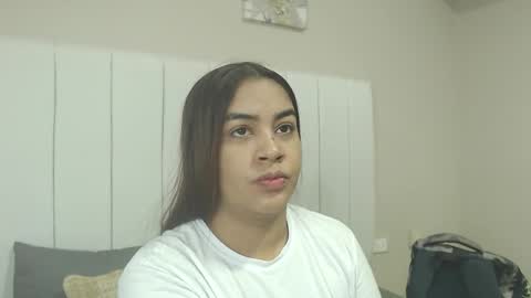 Snapshot of alice_will1 chatting on December 22, 12:46 pm Alicia online show from December 22, 12:46 pm