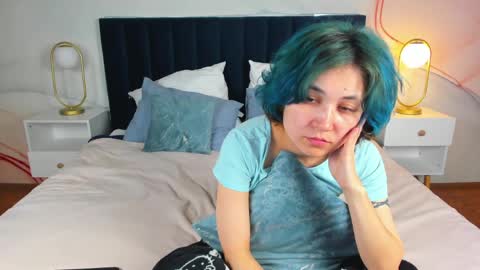 AliceBalm online show from May 31, 3:47 am