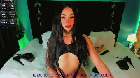 Snapshot of alicebby_bigcock19 chatting on April 24, 10:28 am Alice online show from April 24, 10:28 am