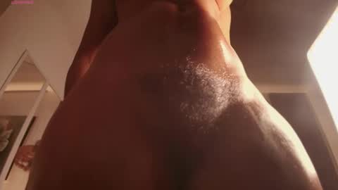 aliceblaker_ online show from April 18, 3:32 am