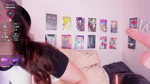 Alice online show from April 11, 9:30 pm