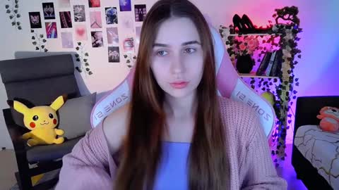 alicecharmy online show from December 9, 9:49 am