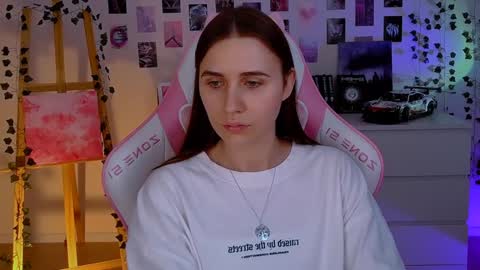 alicecharmy online show from February 3, 1:30 pm