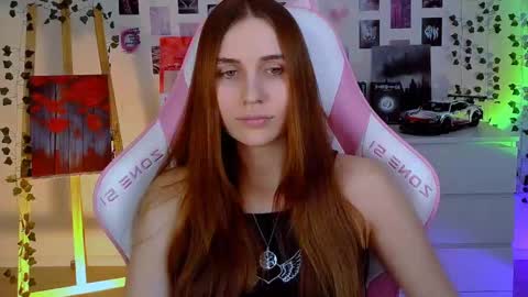 alicecharmy online show from February 20, 4:36 pm