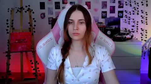 alicecharmy online show from September 9, 3:11 pm