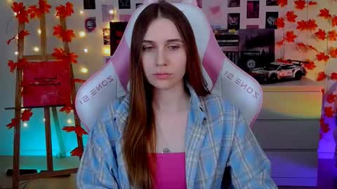 alicecharmy online show from November 17, 8:09 am