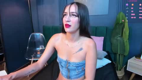 Snapshot of alicecoule chatting on May 23, 11:47 am Alice online show from May 23, 11:47 am