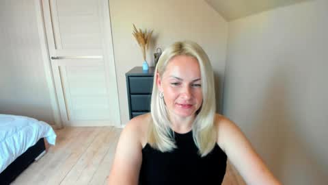 Alicee online show from October 15, 10:04 am